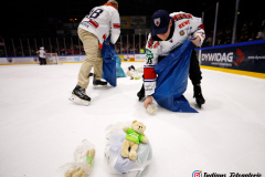 26.12.2024 , Hannover Indians , Eishockey,  Oberliga , Saison 2024-25 , Foto: Florian PetrowHannover Indians -Hamm (Teddy Toss):