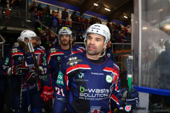 SZ_OneLastDance_0069