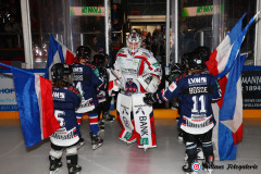 SZ_OneLastDance_0299