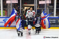 SZ_OneLastDance_0458