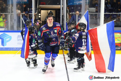 SZ_OneLastDance_0653