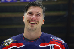 SZ_OneLastDance_0747