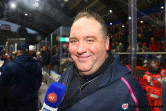 SZ_OneLastDance_1321