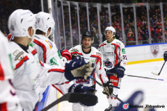 SZ_OneLastDance_1820