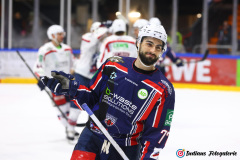 SZ_OneLastDance_2992