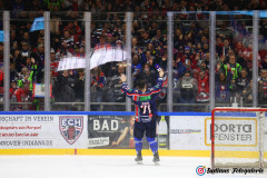 SZ_OneLastDance_3362