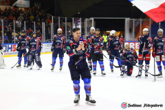 SZ_OneLastDance_3386