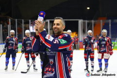 SZ_OneLastDance_3666