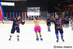 SZ_OneLastDance_4046