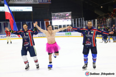 SZ_OneLastDance_4050