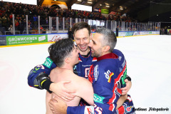 SZ_OneLastDance_4134